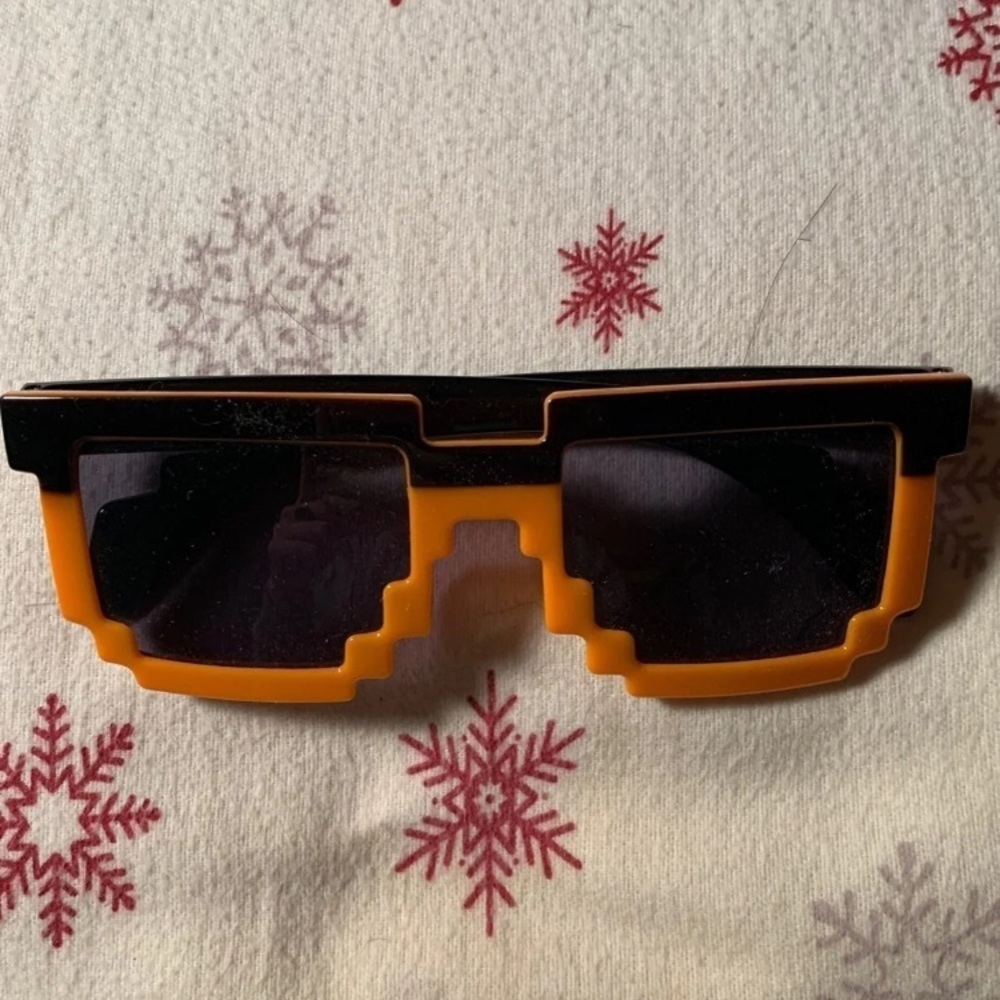 Loot crate Pixel Sunglasses!